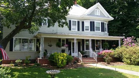 blooming fields bed and breakfast.